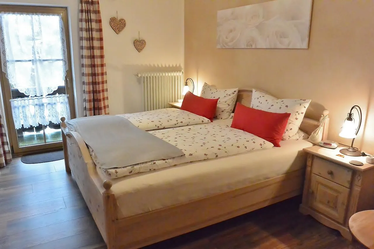 Gastehaus Sabine Apartment Wallgau