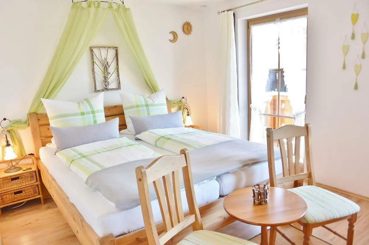 Gastehaus Sabine Apartment Wallgau